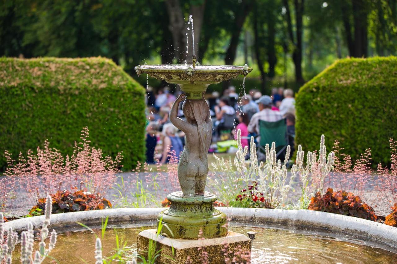 Hotel Ranaes Slott Ranas Zewnętrze zdjęcie